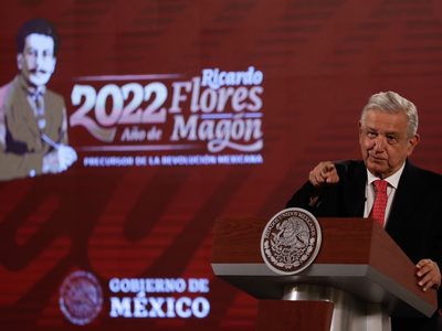 AMLO llama a legisladores del PRI a rebelarse y aprobar la reforma eléctrica