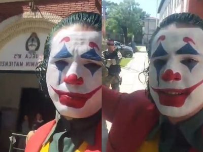 Un hombre fue a votar disfrazado de “El Joker” en Buenos Aires