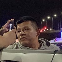 Militar agrede a reportero que transmitió en vivo la cobertura un accidente vehicular (Video)
