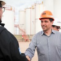 Koopmann propone proyectos de industrialización que agreguen valor al gas y petróleo de Vaca Muerta