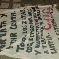 Hallan narcomanta junto a cuerpo desmembrado de un hombre en Tabasco