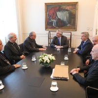 En medio del debate por la IVE, la Iglesia no se reunirá con el presidente para el saludo de Navidad