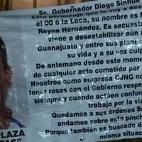 Amenazan al gobernador de Guanajuato en manta colocada en la plaza central de León