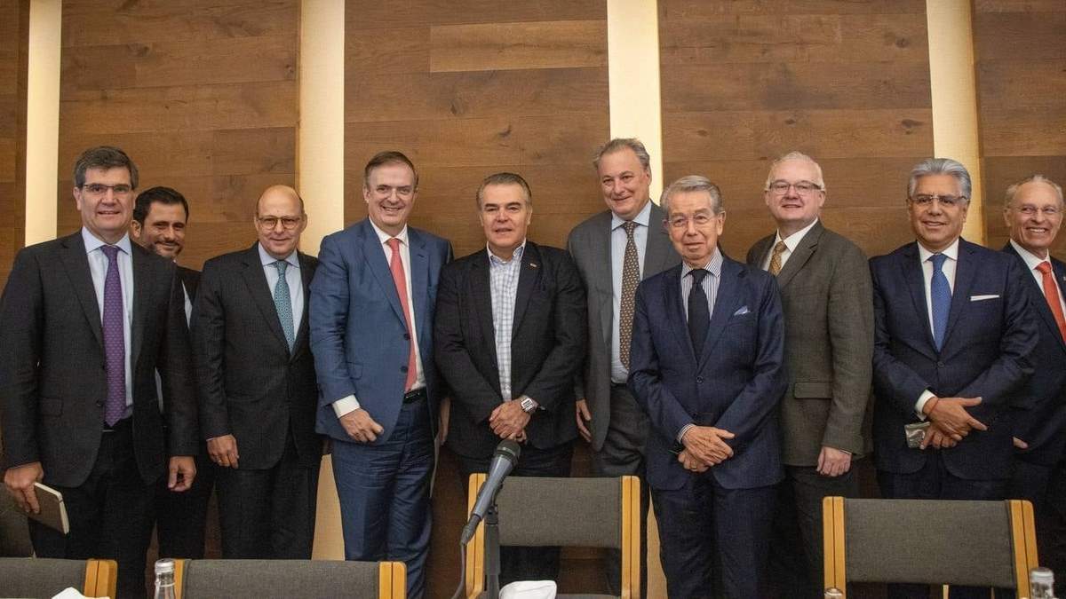 Reunión del Consejo Coordinador Empresarial CCE con el secretario de Economía, Marcelo Ebrard el viernes 11