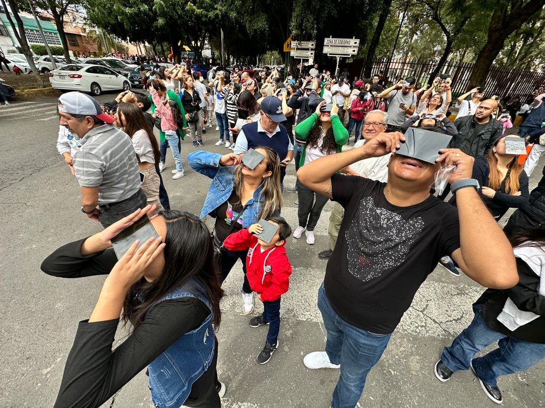 IPN Eclipse planetario 9