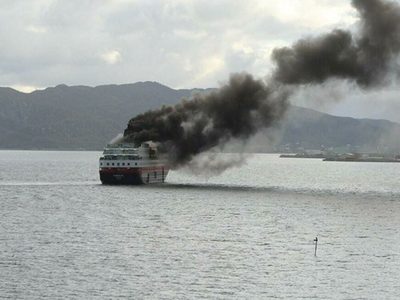 Las dramáticas imágenes del ferry incendiado en Grecia: todavía hay desaparecidos