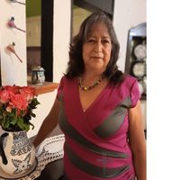Quiso enterrar el cadáver de su madre en el patio y fue sorprendido por sus familiares