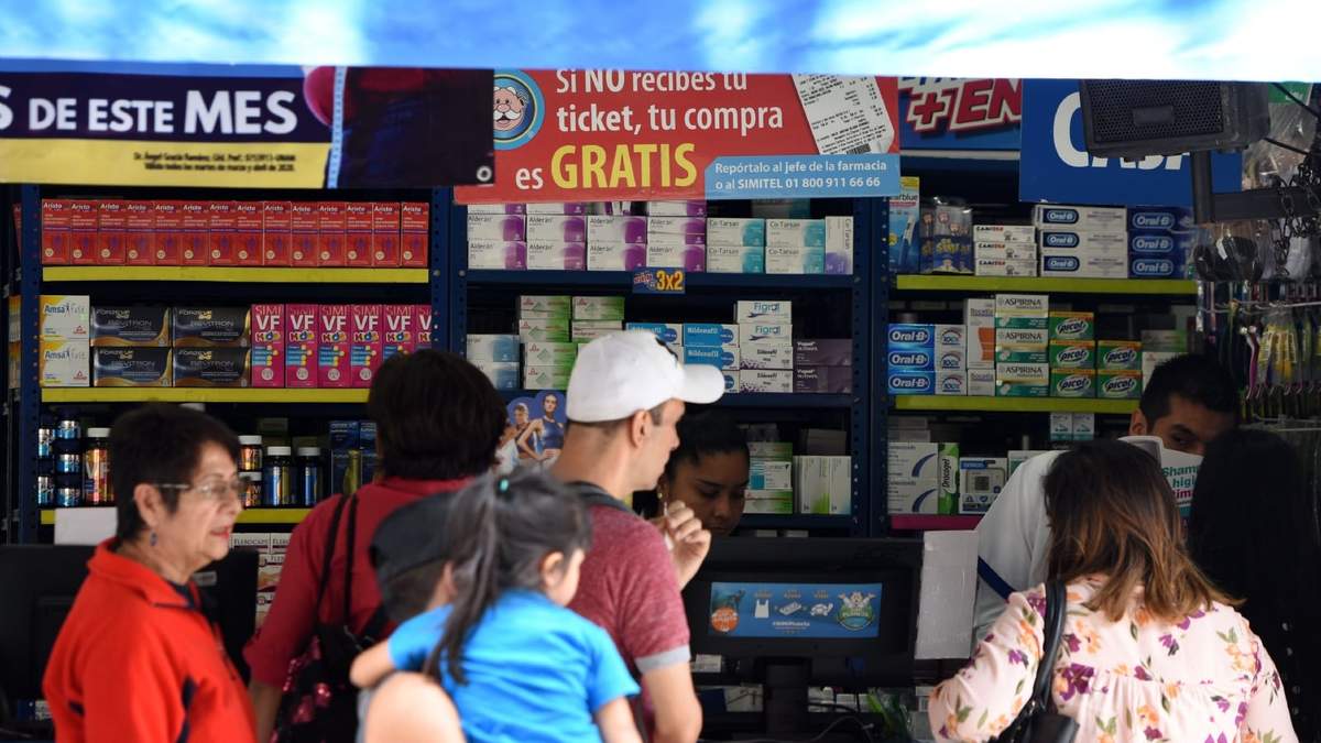 Los distribuidores se coludieron para evitar que alguno de ellos, abasteciera a las farmacias en los días no laborables