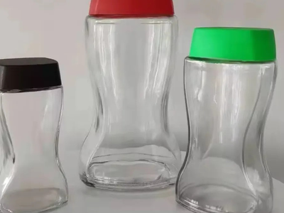 No tires los frascos de café instantáneo: creá esto tan elegante y útil para tu cocina