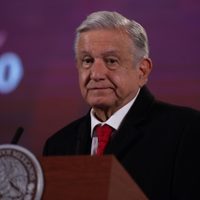 AMLO reprocha a la ministra Norma Piña por no respetar protocolo: "yo creo que estaba cansada"