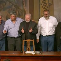 Lula Da Silva y Pepe Mujica se reunieron con dirigentes de la CGT para apoyar al Gobierno