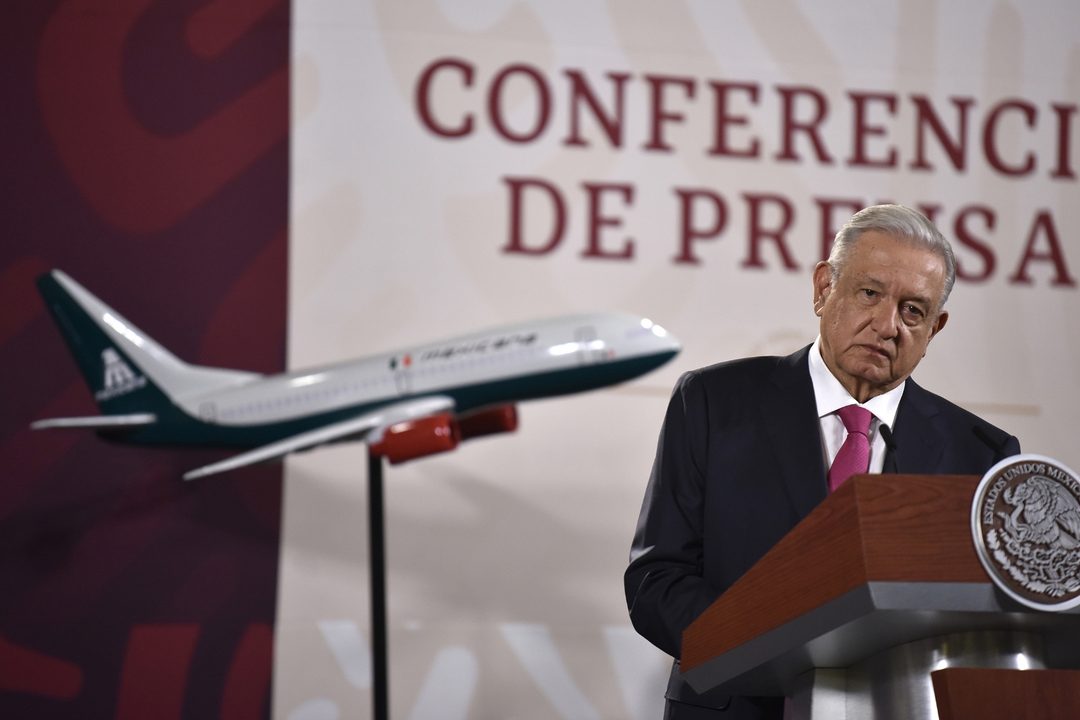 02_mexicana_amlo