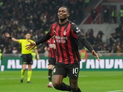 Milan vence 1-0 a la Lazio y lidera provisionalmente la Serie A