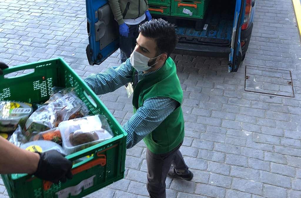 Viandas solidarias en el corazón de Buenos Aires. Fuente: (Twitter)
