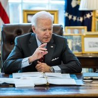 Biden compromete otros 800 mdd en ayuda militar a Ucrania