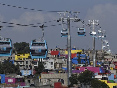 Línea 2 del Cablebús obtiene récord Guinness por ser el teleférico urbano más largo del mundo