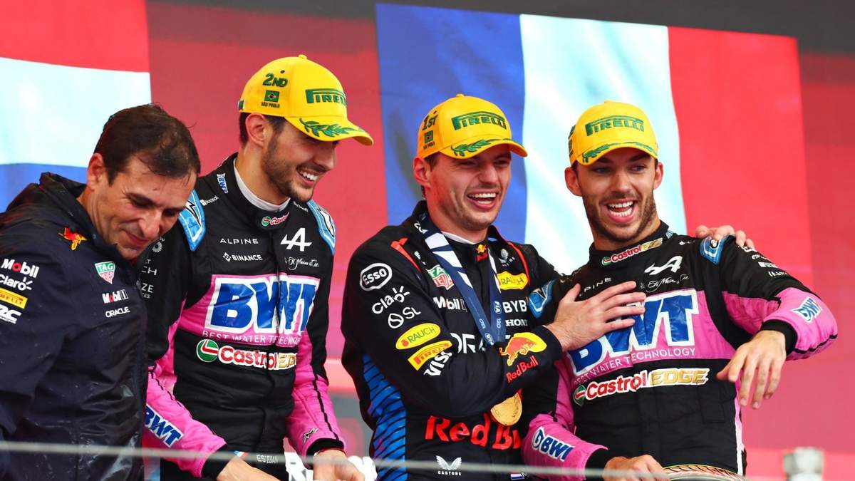 Verstappen remonta y gana el GP de Brasil; “Checo” Pérez terminó en decimoprimer lugar