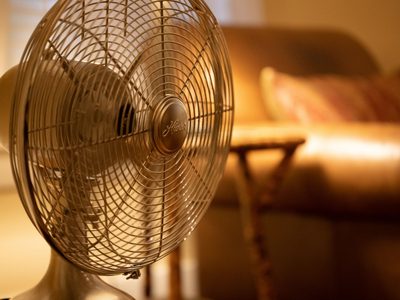 Si tenés un ventilador de metal dañado, no lo tires: así lo podés convertir en lo más útil para tu cocina