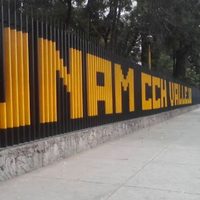 Encapuchados toman las instalaciones del CCH Vallejo de la UNAM