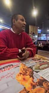 Restaurante discrimina a persona con discapacidad visual; le piden abandonar el lugar