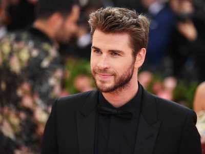 ¡OMG! Mira como Liam Hemsworth le cobró a Miley Cyrus todas las que le hizo. ¿Le estará doliendo