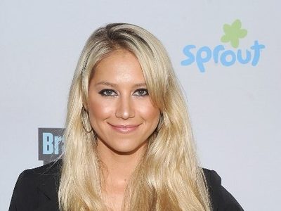 ¡Qué ternura! Anna Kournikova compartió las primeras imágenes de su hija ¡desde la sala de parto!