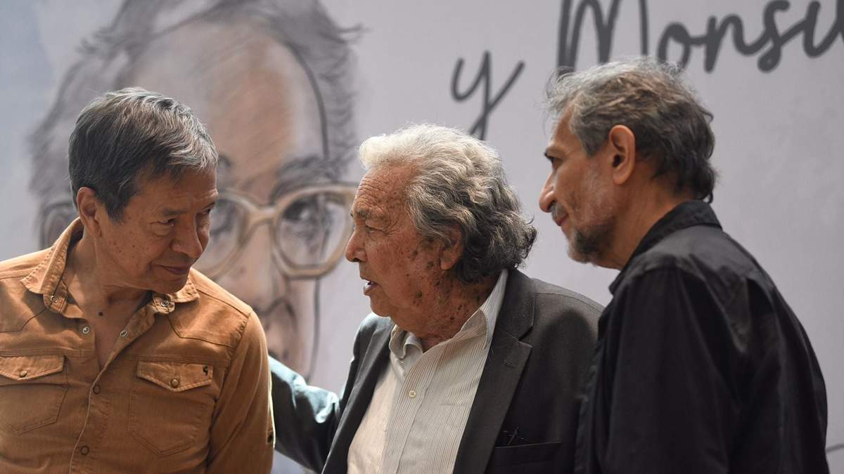 Segunda jornada de diálogos "La Ciudad y Monsiváis", en la que participaron David Maciel, Carlos Bonfil y Rafael Aviña