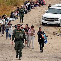Acoso, desigualdad y represalias: El doble infierno de las migrantes en Estados Unidos