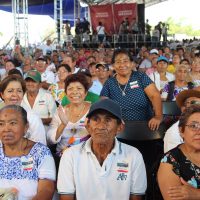 AMLO ofrece rescatar el hospital de Ticul que Ivonne Ortega dejó a medias