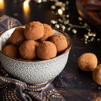 Trufas de tiramisú, una receta fácil y deliciosa para hacer en familia y disfrutar todos juntos