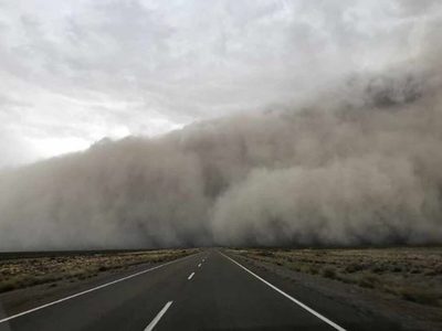 ¡Impresionante! Una tormenta de arena pasó por la provincia de Chubut