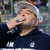 Muchos artistas han manifestado su pesar por la partida de Diego Armando Maradona