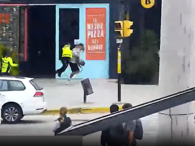 El tacle de un preventor para detener a un carterista en Ciudad