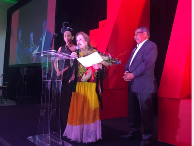 Museo Mexic-Arte de Texas rinde homenaje a Rina Lazo
