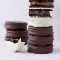 Alfajores de oreo: una bomba dulce que no te podés perder y tan ricos como los comprados