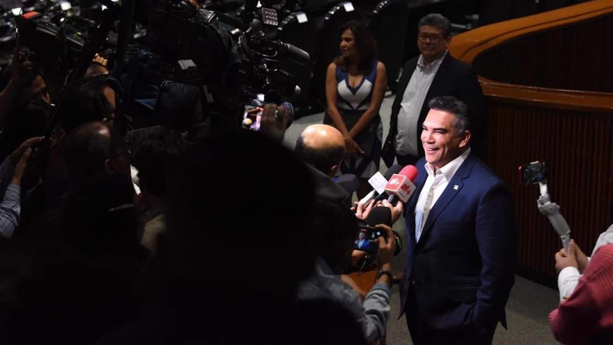 El líder nacional priista