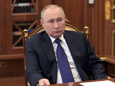 Putin denuncia ante Austria que Ucrania "saboteó" las negociaciones de paz