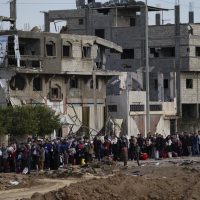 Retrasan alto al fuego temporal en Gaza y liberación de rehenes