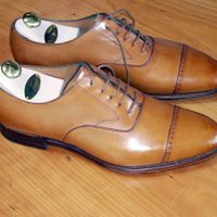 El truco definitivo de la abuela con pocos ingredientes para dejar tus zapatos de cuero como nuevos y que no se dañen
