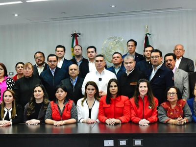 Senadores propietarios y suplentes del PRI ratifican voto en contra de la reforma judicial