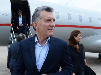 Acusaron a Mauricio Macri de incumplir la cuarentena tras regresar del exterior