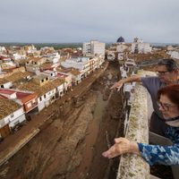 “El ruido del agua lo tenemos grabado a fuego”, dice sobreviviente de las inundaciones en España