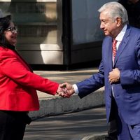 Barra Mexicana de Abogados exige a AMLO y legisladores que respeten al Poder Judicial