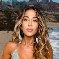 Jimena Barón en plan relax: volvió de Europa y descansó en una playa argentina