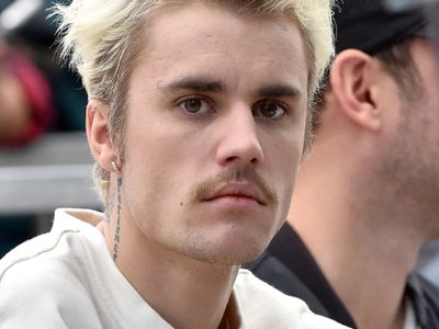 ¡Orgulloso de esto! Justin Bieber continúa mostrando partes de "Stuck Whit You"