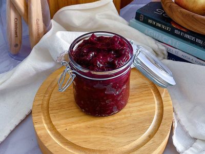 Mermelada de frutos rojos versión keto: sin conservantes, sin azúcar y súper deliciosa para untar las tostadas