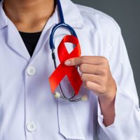 Qué es el sida y cuál es la diferencia con el VIH