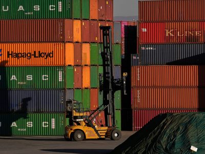 Trump aumentará "sustancialmente" el arancel a India por la compraventa de petróleo ruso