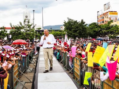 Críticas contra los libros de texto es pura politiquería de los conservadores: Adán Augusto