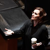 Lilly Téllez pide que comparezcan Leticia Ramírez y Marx Arriaga sobre “libros comunistas”